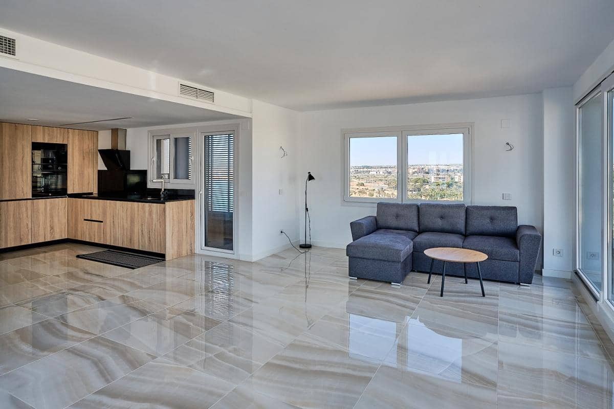 2 soverom Penthouse til salgs i Punta Prima med svømmebasseng garasje - € 599 000 (Ref: 8987176)