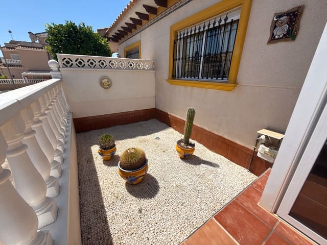 2 chambre Maison de Ville à vendre à Cabo Roig, Orihuela avec piscine garage - 189 950 € (Ref: 9099637)