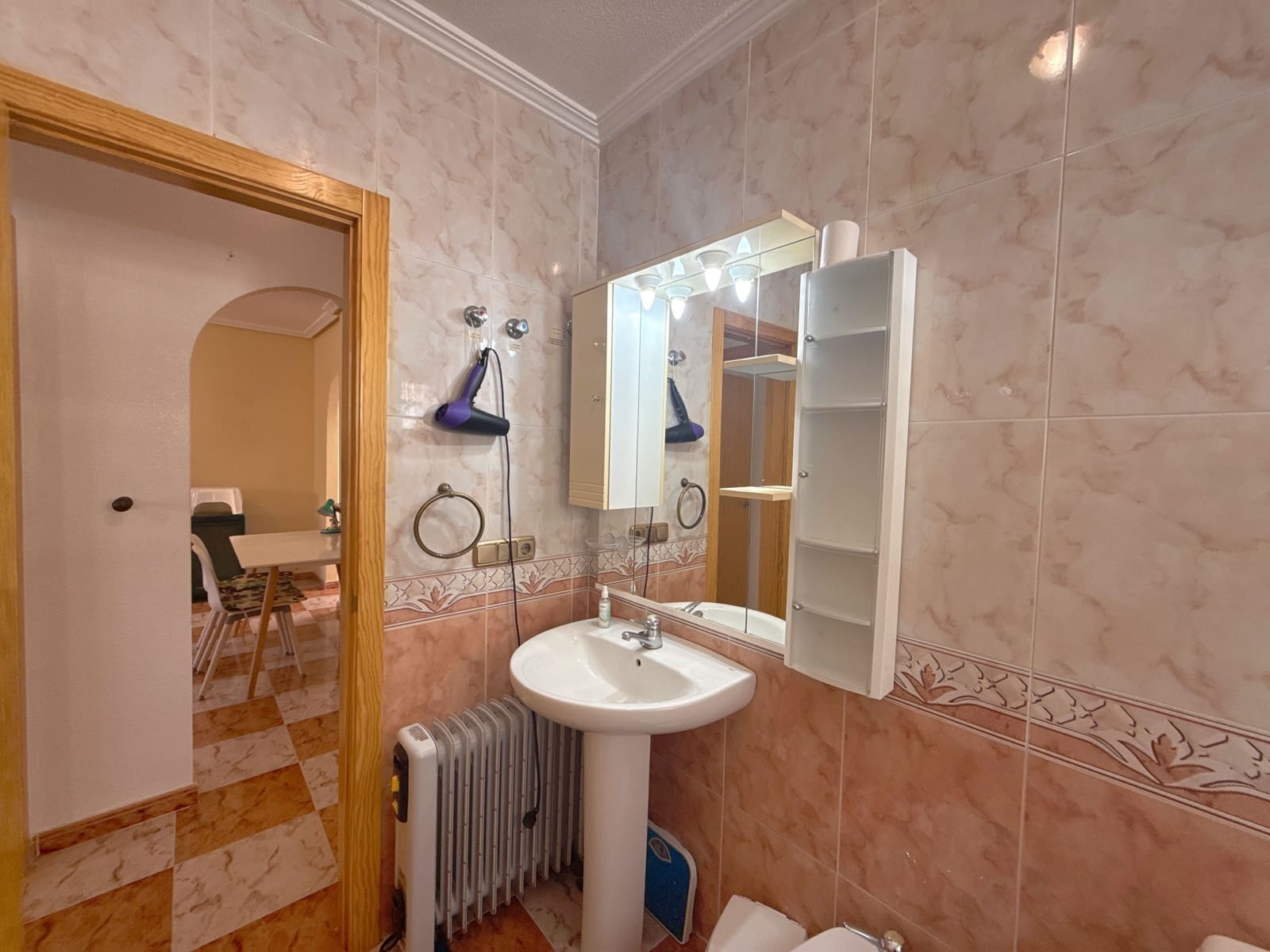 2 soveværelse Byhus til salg i Cabo Roig med swimmingpool garage - € 189.950 (Ref: 9099637)