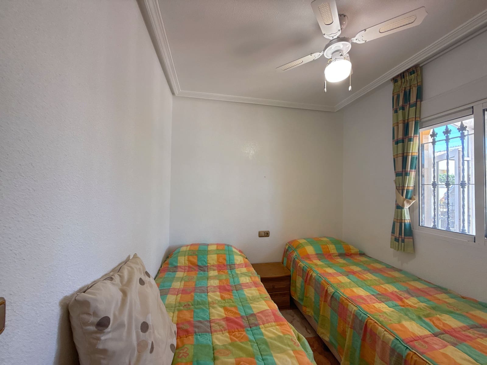 2 soveværelse Byhus til salg i Cabo Roig med swimmingpool garage - € 189.950 (Ref: 9099637)