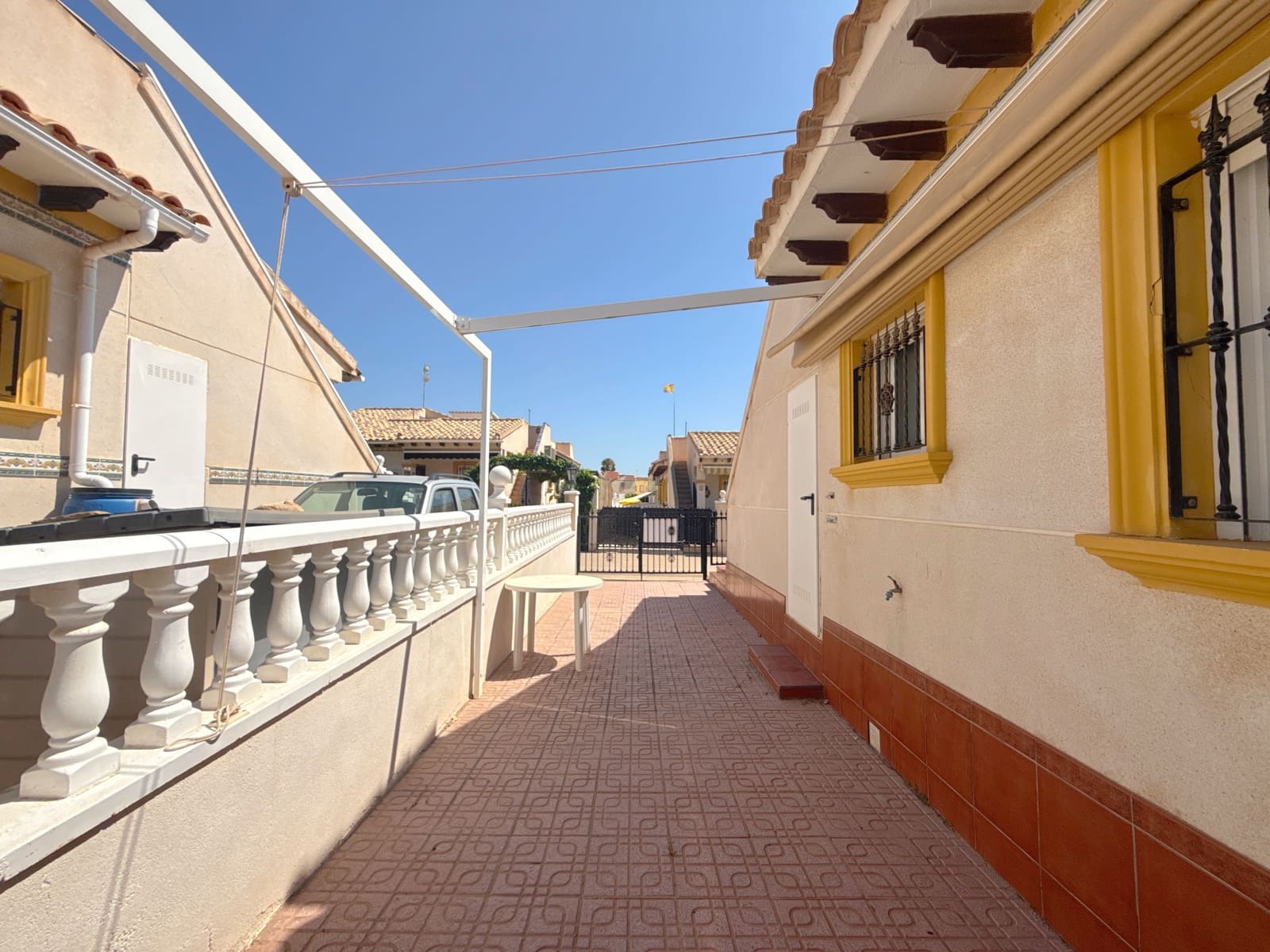 2 soveværelse Byhus til salg i Cabo Roig med swimmingpool garage - € 189.950 (Ref: 9099637)