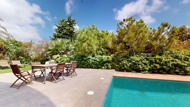 5 soverom Villa til salgs i La Zenia, Orihuela med svømmebasseng garasje - € 750 000 (Ref: 9103717)