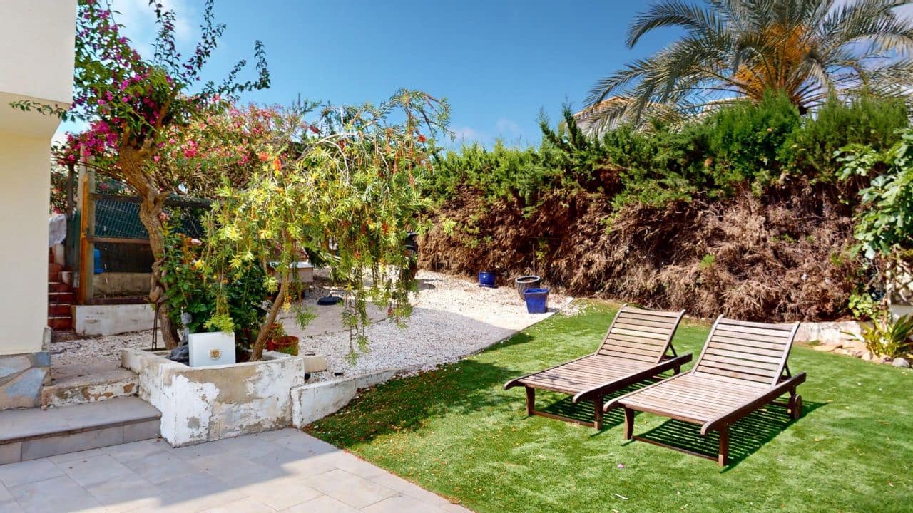 5 sovrum Villa till salu i La Zenia med pool garage - 750 000 € (Ref: 9103717)