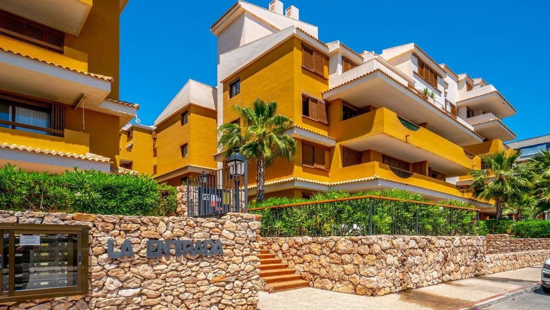 2 soveværelse Lejlighed til salg i Cabo Roig med swimmingpool garage - € 249.950 (Ref: 9109540)