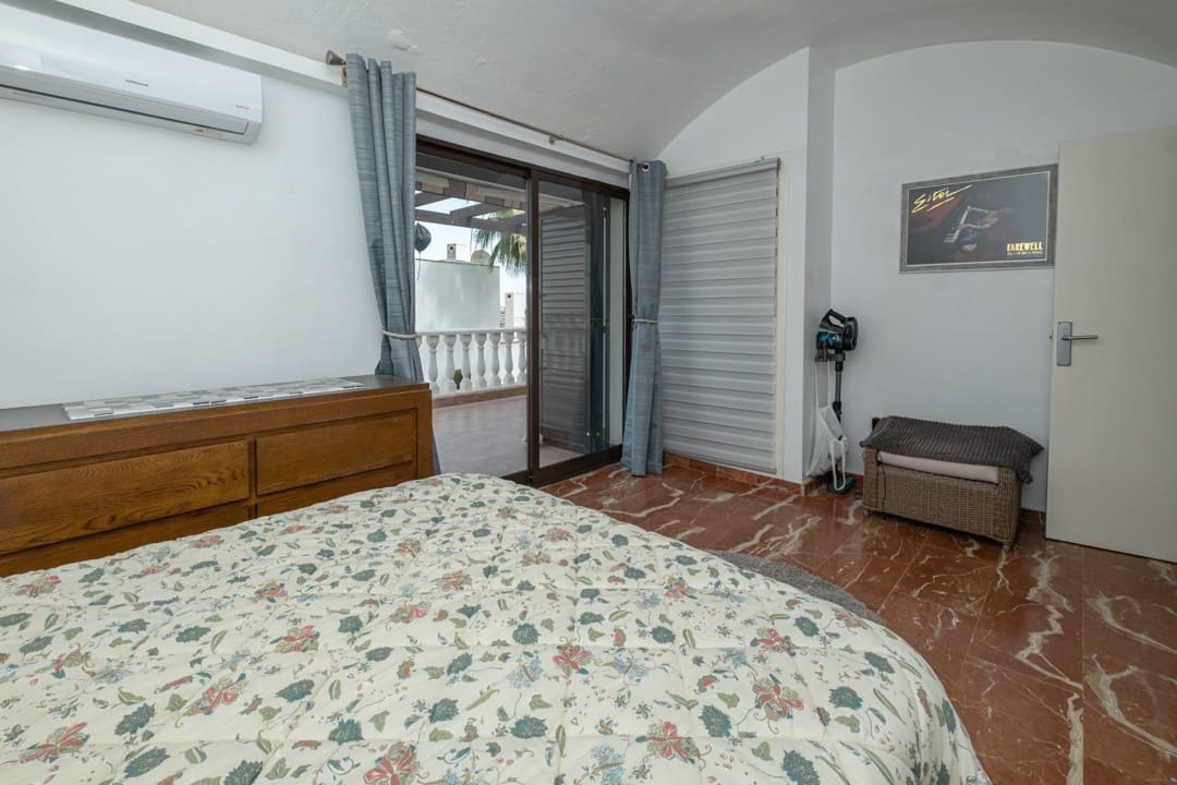 2 soveværelse Lejlighed til salg i Las Ramblas Golf med swimmingpool garage - € 189.000 (Ref: 9109565)