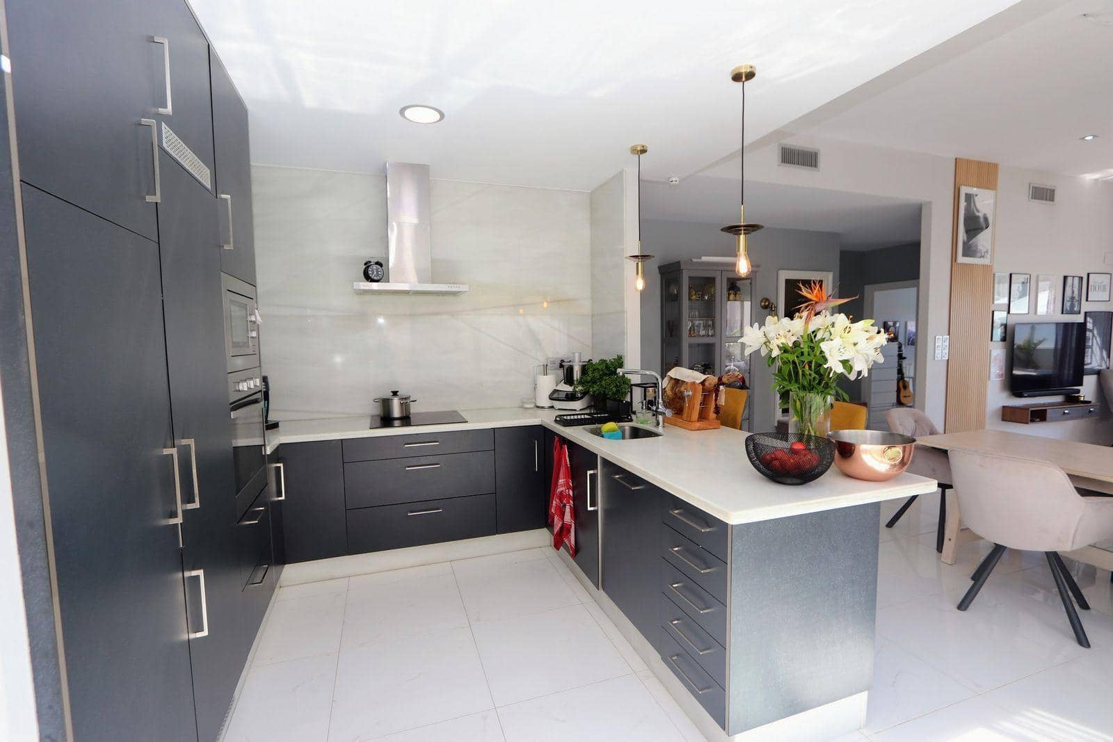 5 camera da letto Villa in vendita in Villamartin con piscina garage - 499.000 € (Rif: 9110965)