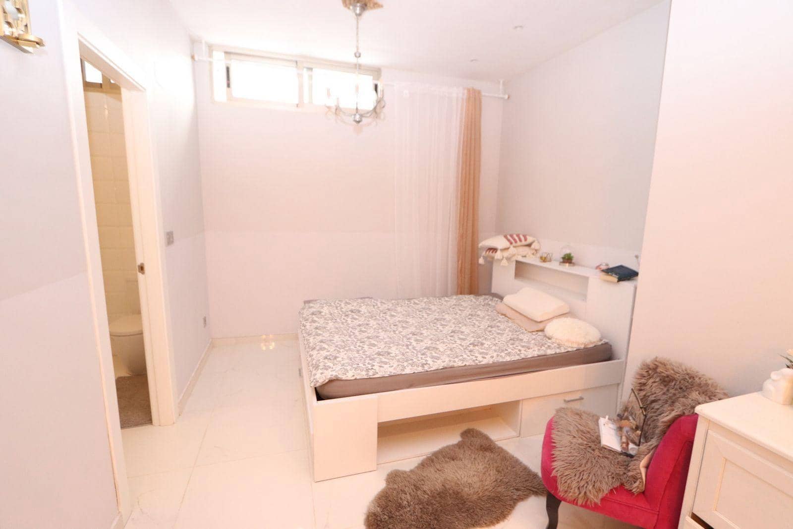 5 camera da letto Villa in vendita in Villamartin con piscina garage - 499.000 € (Rif: 9110965)