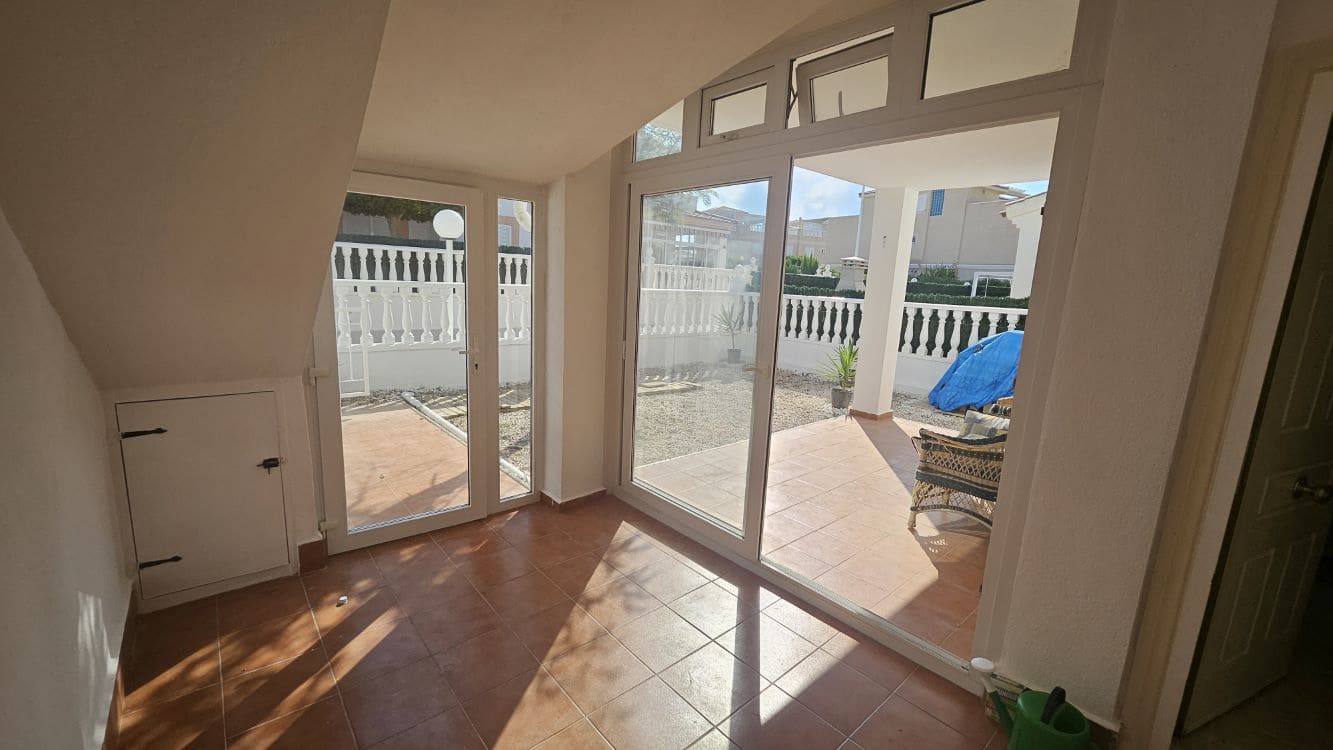 2 bedroom Apartment for sale in Playa Flamenca with pool - € 195,800 (Ref: 9113049)