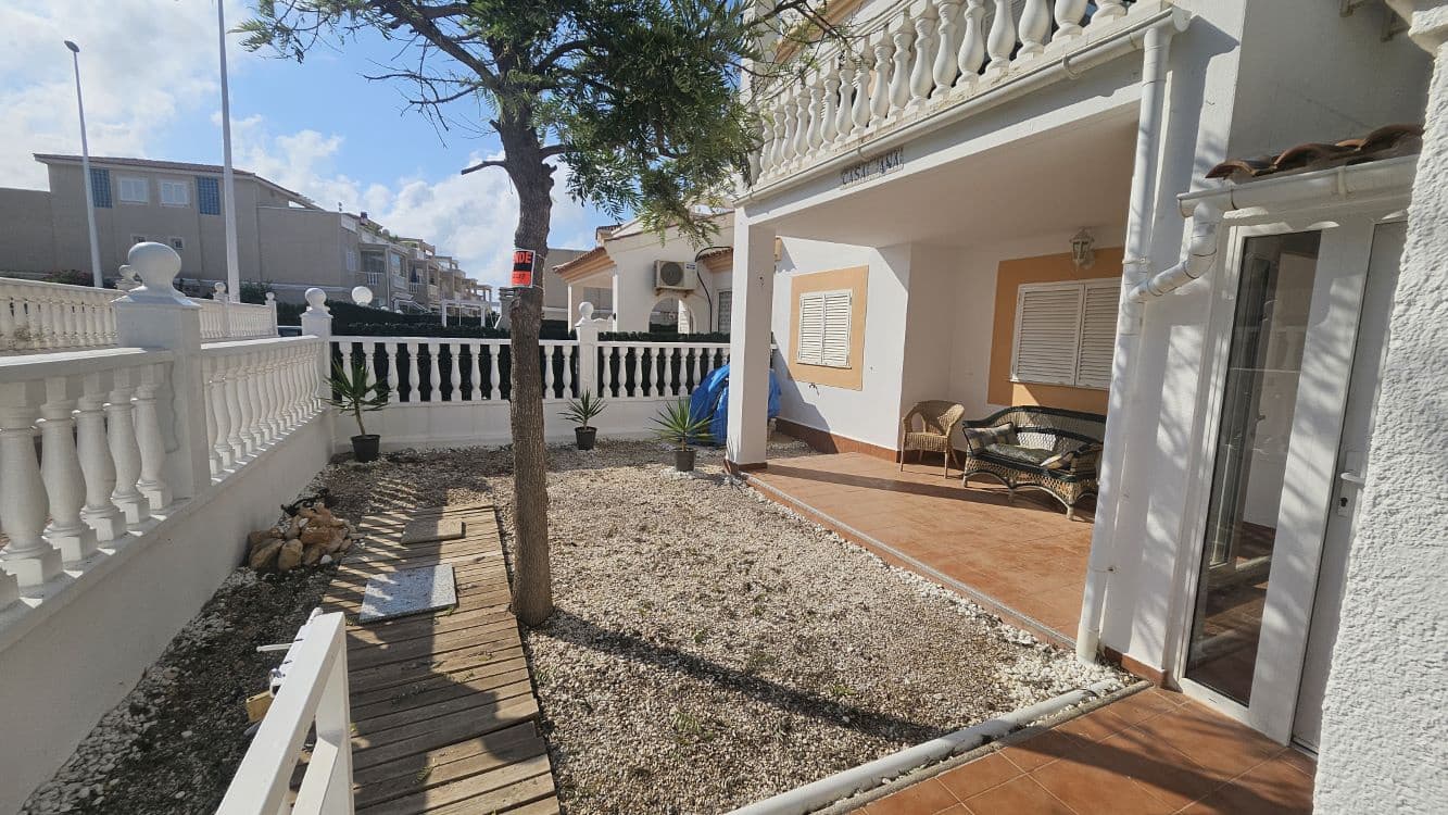 2 bedroom Apartment for sale in Playa Flamenca with pool - € 195,800 (Ref: 9113049)