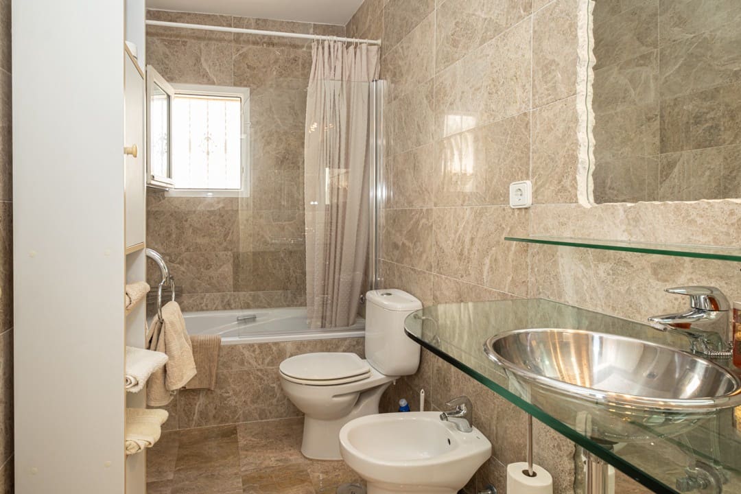 3 soveværelse Villa til salg i Las Ramblas Golf med swimmingpool garage - € 465.000 (Ref: 9113122)