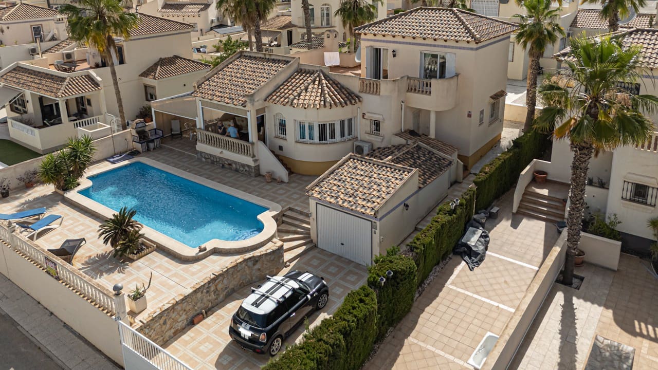 3 soveværelse Villa til salg i Las Ramblas Golf med swimmingpool garage - € 465.000 (Ref: 9113122)