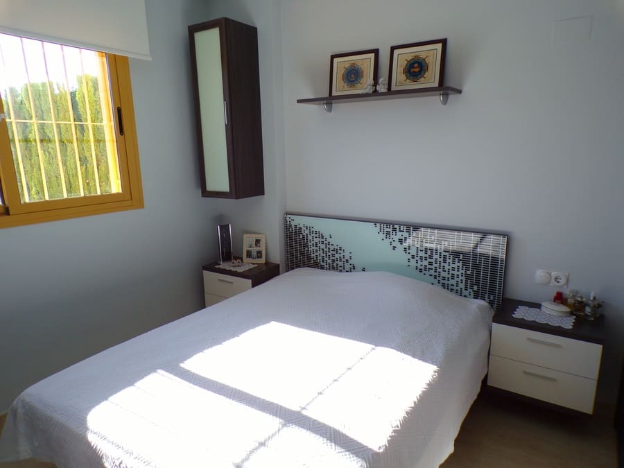 2 bedroom Apartment for sale in Villamartin with pool garage - € 219,995 (Ref: 9131135)