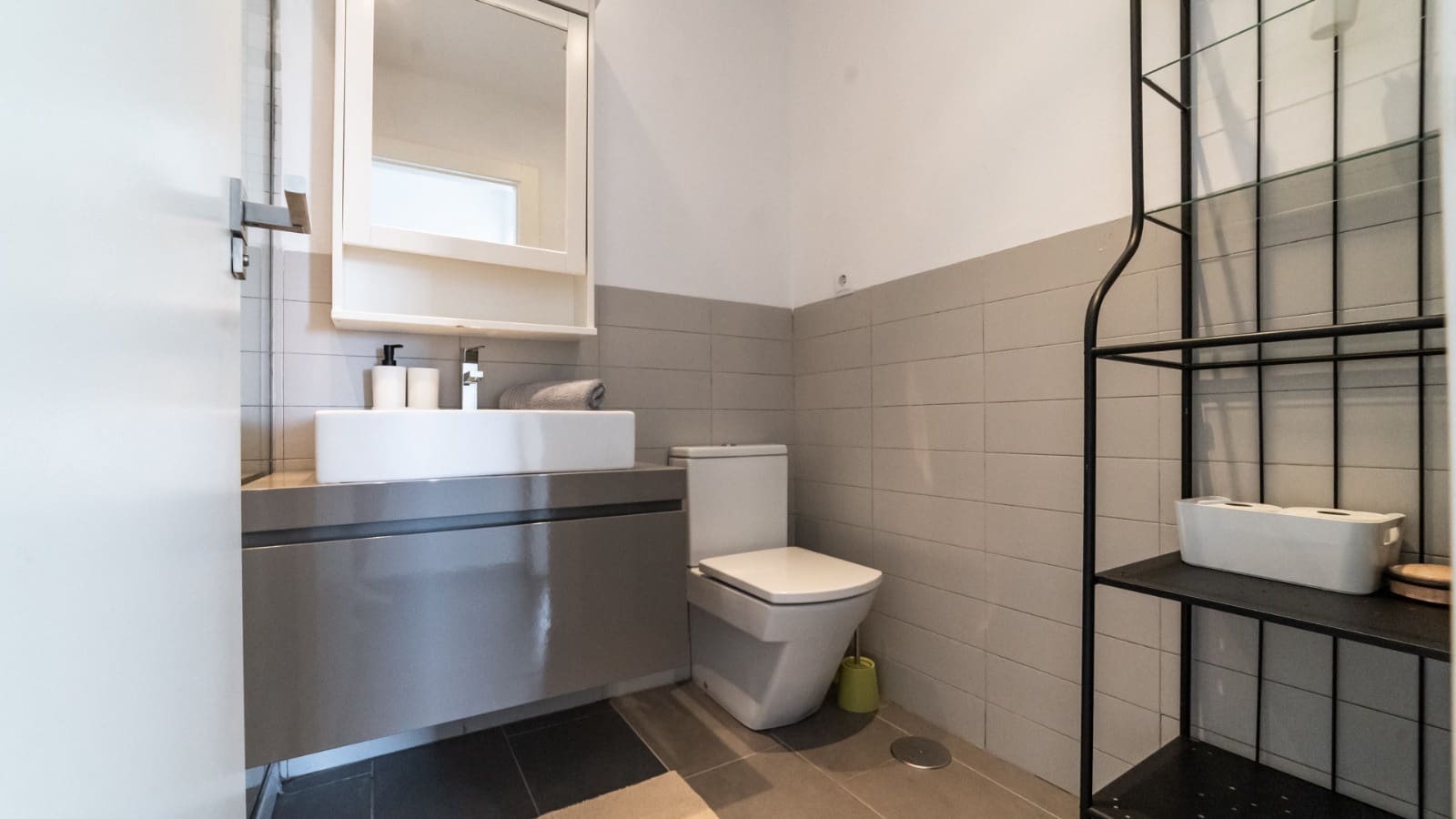 2 soveværelse Lejlighed til salg i Villamartin med swimmingpool garage - € 270.000 (Ref: 9135923)