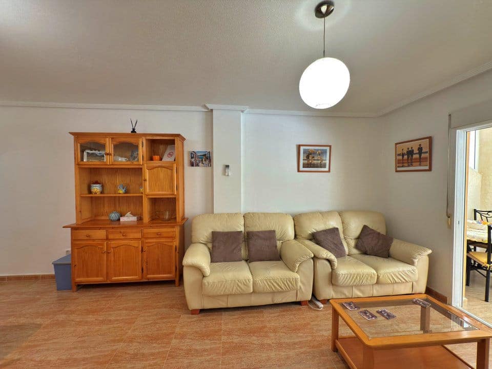 2 bedroom Apartment for sale in Playa Flamenca with pool - € 129,000 (Ref: 9146031)