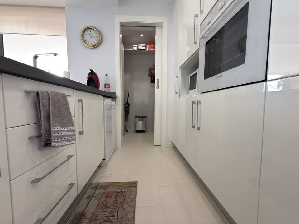 2 Zimmer Apartment zu verkaufen in Villamartin mit Pool - 239.000 € (Ref: 9146067)