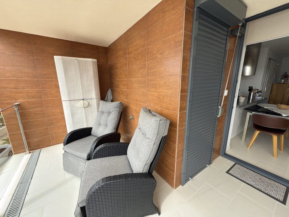 2 Zimmer Apartment zu verkaufen in Villamartin mit Pool - 239.000 € (Ref: 9146067)