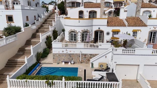 3 soverom Villa til salgs i Los Dolses, Orihuela med svømmebasseng garasje - € 385 000 (Ref: 9146085)