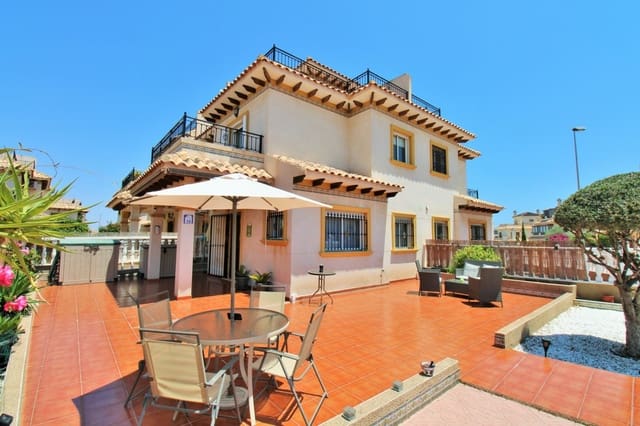 2 soverom Hus til salgs i La Zenia, Orihuela med svømmebasseng garasje - € 239 000 (Ref: 9146198)