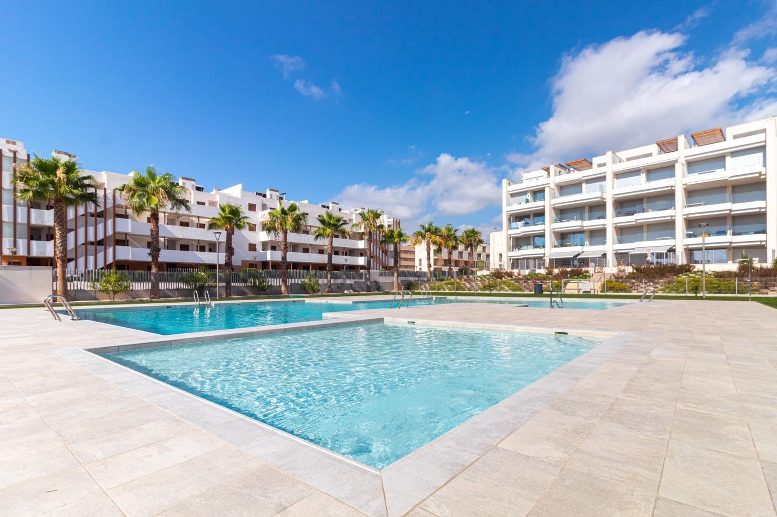 2 soveværelse Lejlighed til salg i Los Dolses med swimmingpool garage - € 314.900 (Ref: 9146258)