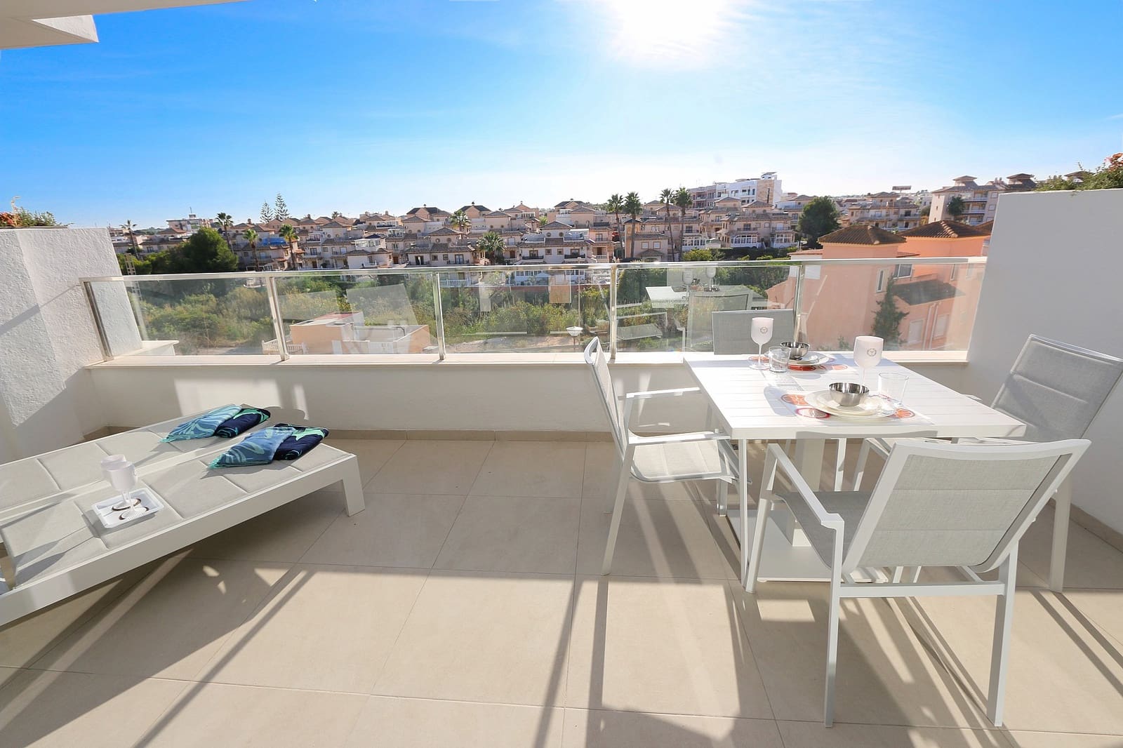 2 soverom Leilighet til salgs i Playa Flamenca med svømmebasseng garasje - € 412 000 (Ref: 9162743)