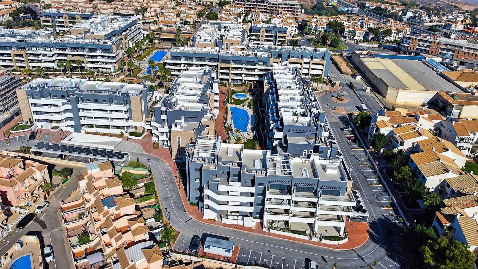 2 soverom Leilighet til salgs i Playa Flamenca med svømmebasseng garasje - € 412 000 (Ref: 9162743)