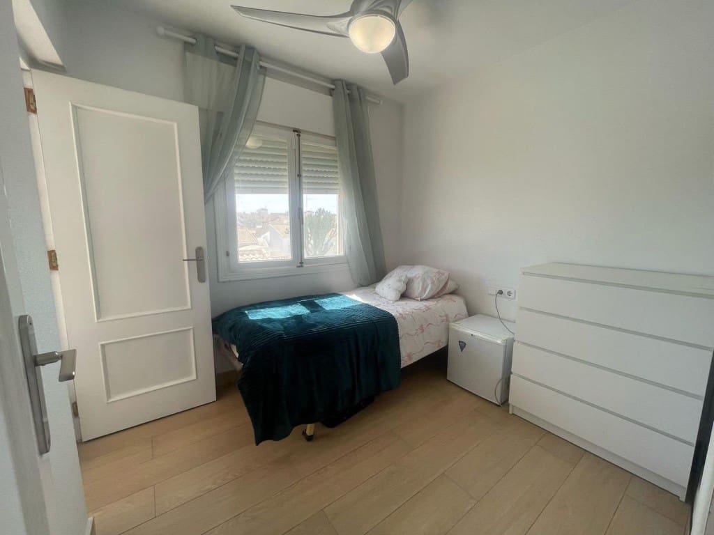 5 soverom Villa til salgs i Playa Flamenca med garasje - € 352 000 (Ref: 9162854)