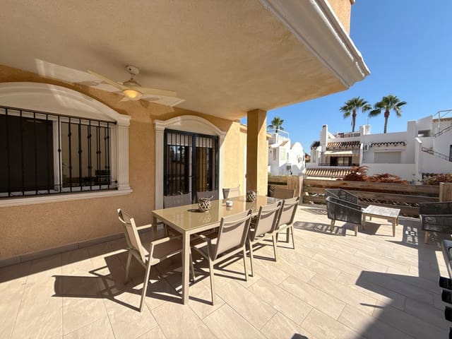 2 soveværelse Lejlighed til salg i Cabo Roig, Orihuela med swimmingpool - € 239.950 (Ref: 9168170)