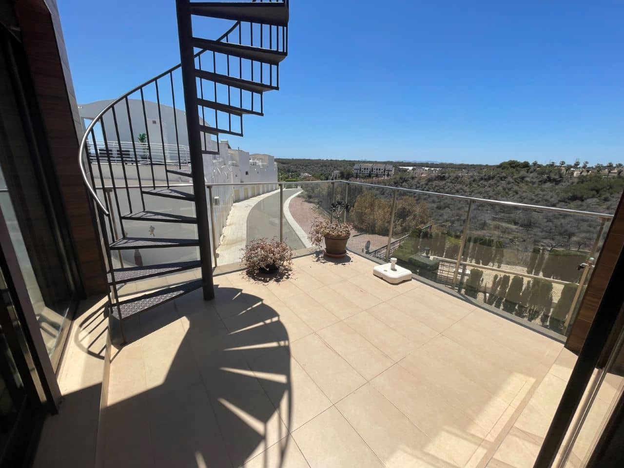 3 makuuhuone Huoneisto myytävänä paikassa Las Ramblas Golf mukana uima-altaan 
autotalli - 499 900 € (Ref: 9170211)