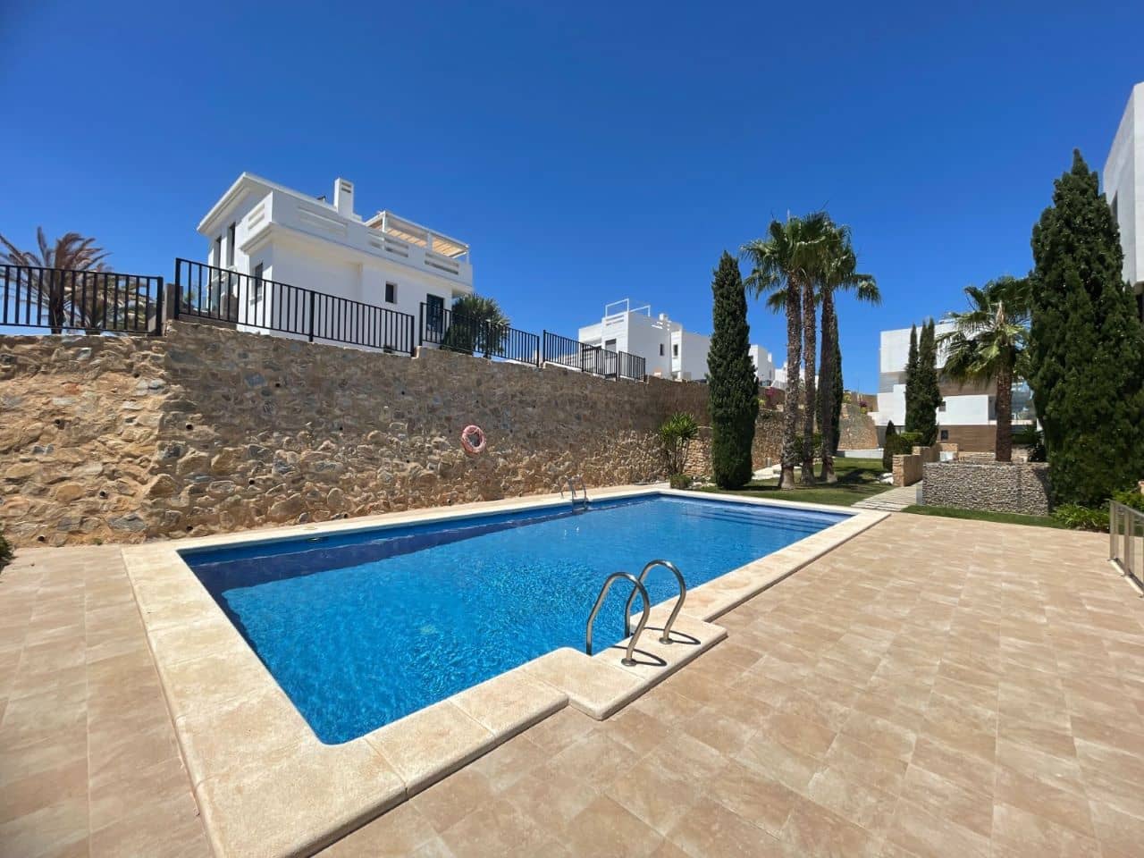 3 makuuhuone Huoneisto myytävänä paikassa Las Ramblas Golf mukana uima-altaan 
autotalli - 499 900 € (Ref: 9170211)