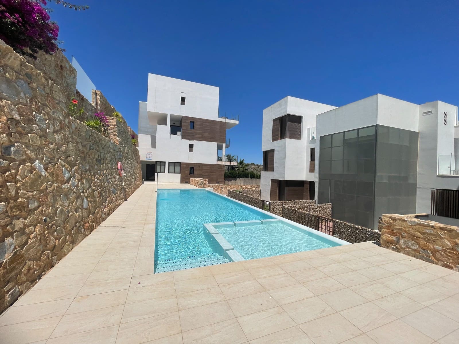 3 makuuhuone Huoneisto myytävänä paikassa Las Ramblas Golf mukana uima-altaan 
autotalli - 499 900 € (Ref: 9170211)