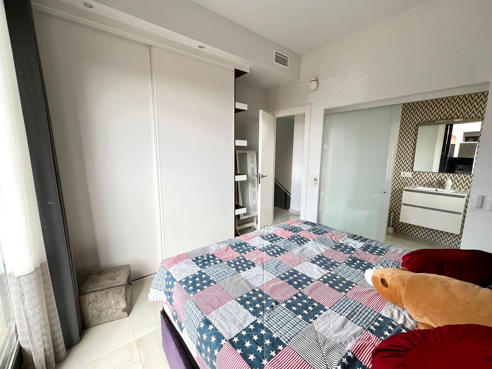 4 slaapkamer Villa te koop in Orihuela Costa met zwembad garage - € 790.000 (Ref: 9175646)