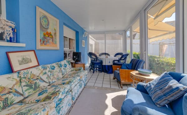 6 makuuhuone Huvila myytävänä paikassa Dehesa de Campoamor mukana uima-altaan 
autotalli - 725 000 € (Ref: 9175664)