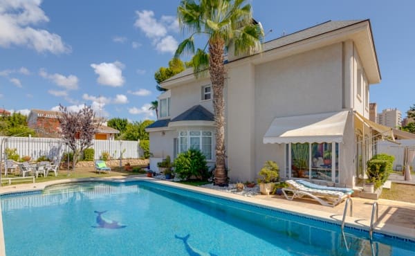 6 slaapkamer Villa te koop in Dehesa de Campoamor met zwembad - € 725.000 (Ref: 9175664)