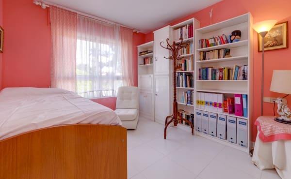 6 slaapkamer Villa te koop in Dehesa de Campoamor met zwembad - € 725.000 (Ref: 9175664)