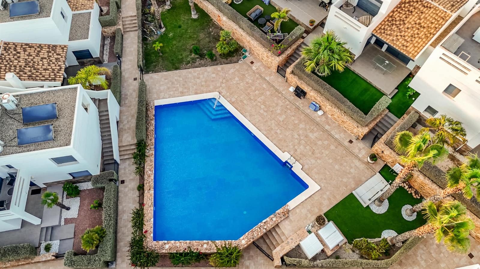 2 bedroom Apartment for sale in Las Ramblas Golf with pool garage - € 365,000 (Ref: 9175737)