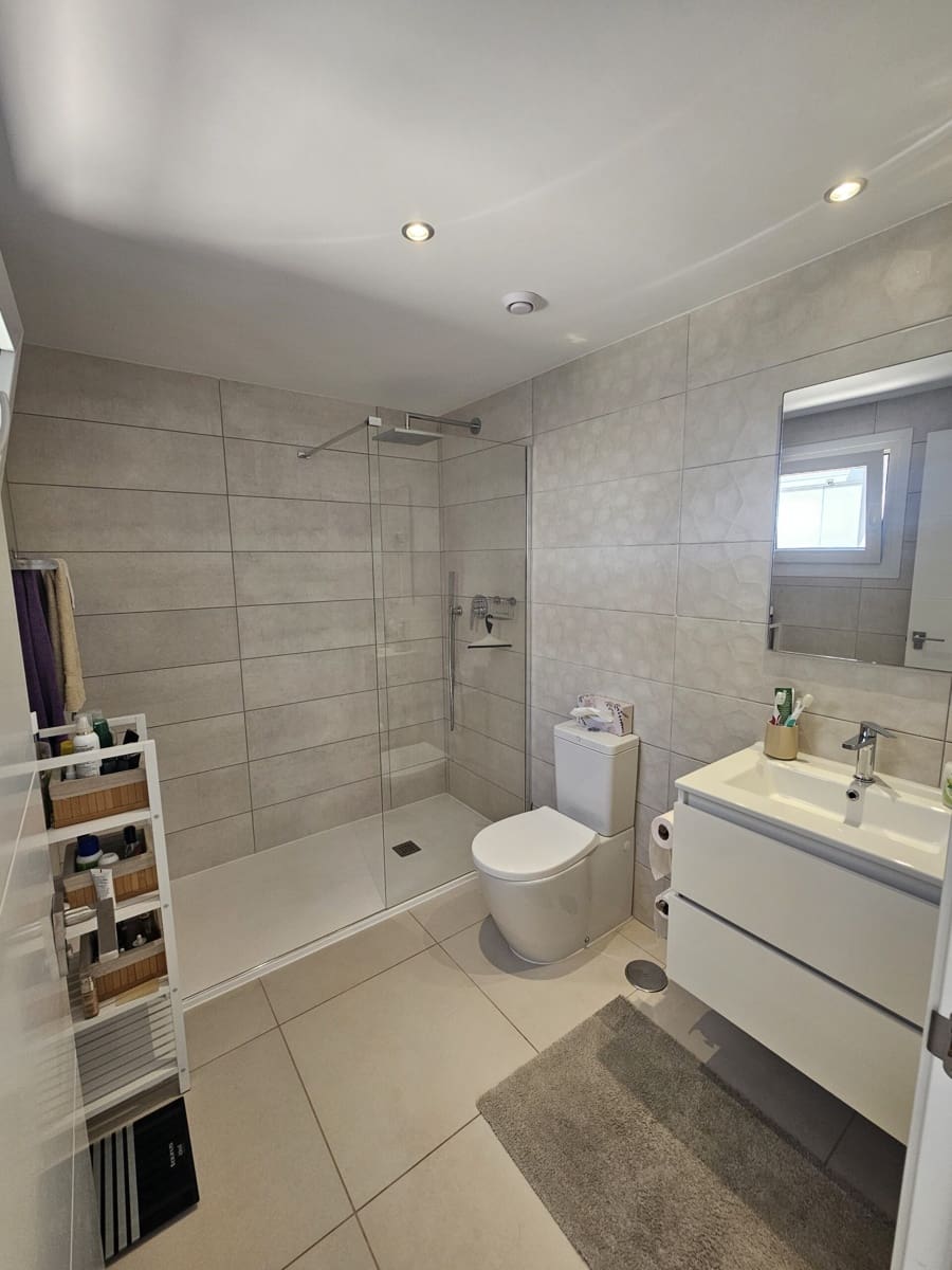 3 Zimmer Apartment zu verkaufen in Punta Prima mit Pool - 785.000 € (Ref: 9175753)