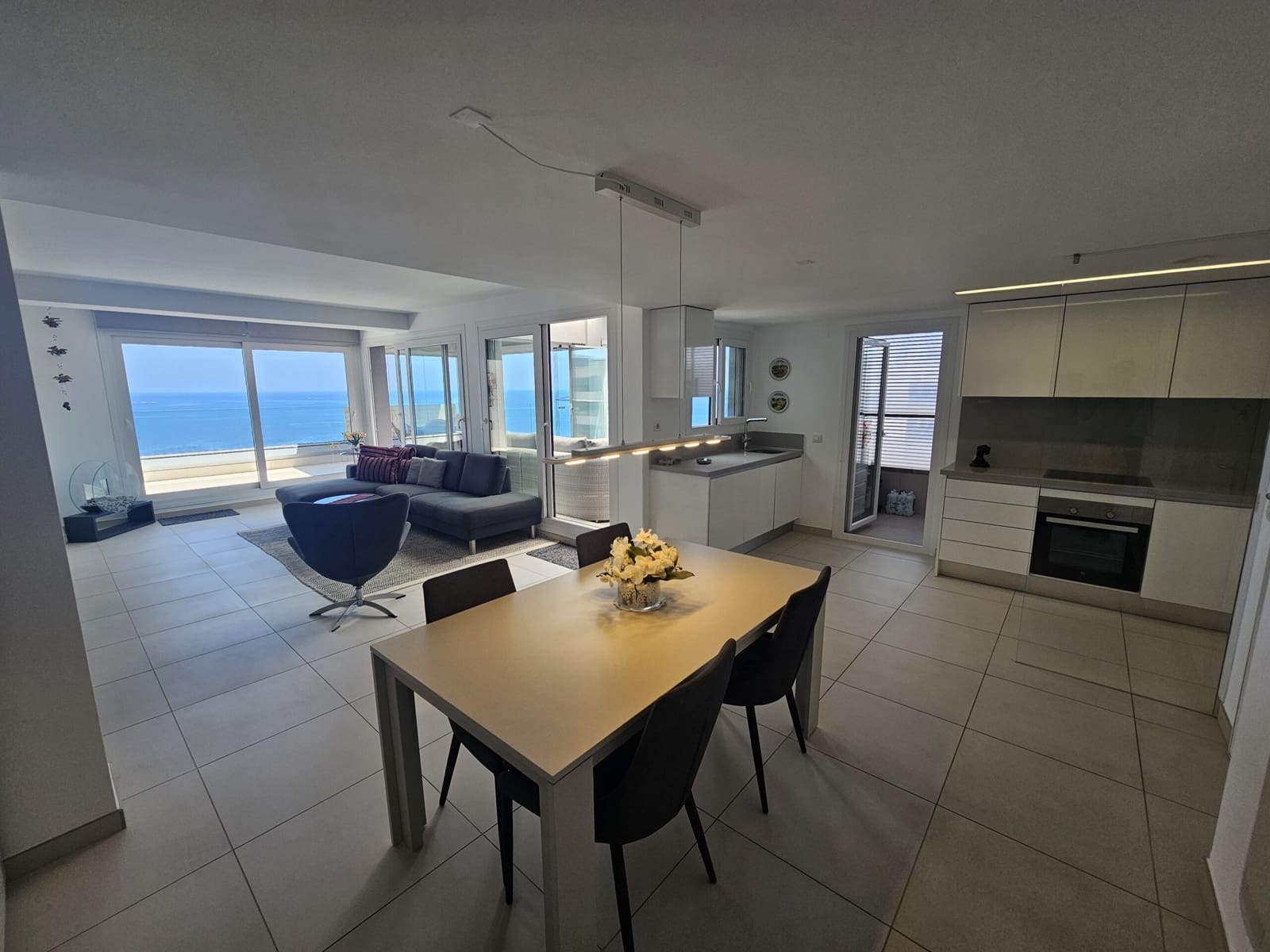 3 Zimmer Apartment zu verkaufen in Punta Prima mit Pool - 785.000 € (Ref: 9175753)