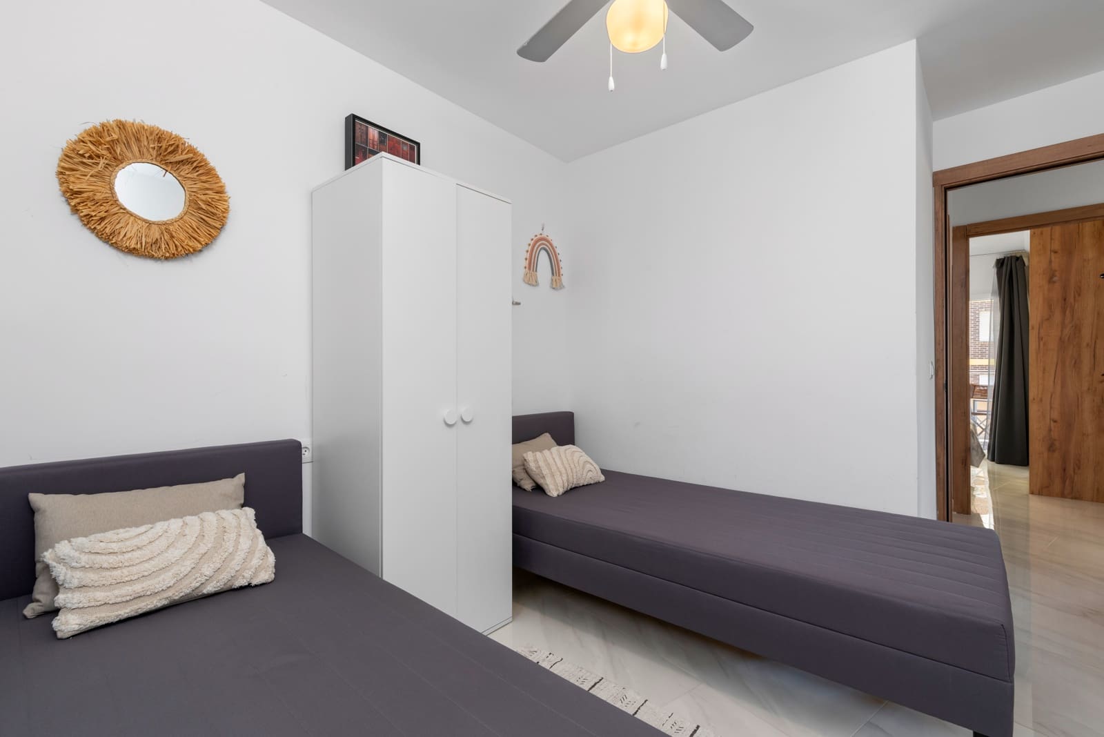 2 soveværelse Lejlighed til salg i La Zenia med swimmingpool garage - € 224.995 (Ref: 9186040)