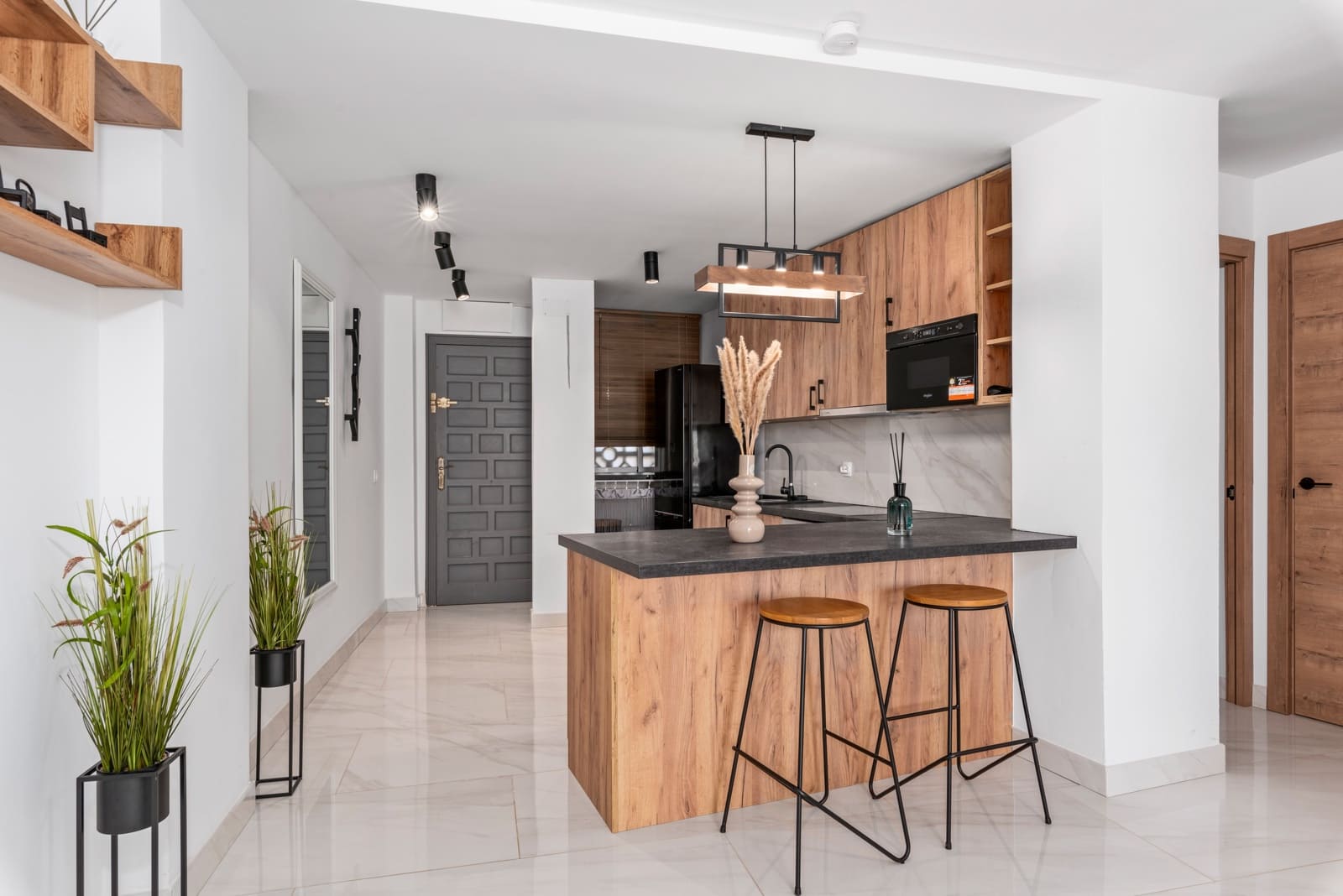 2 soveværelse Lejlighed til salg i La Zenia med swimmingpool garage - € 224.995 (Ref: 9186040)