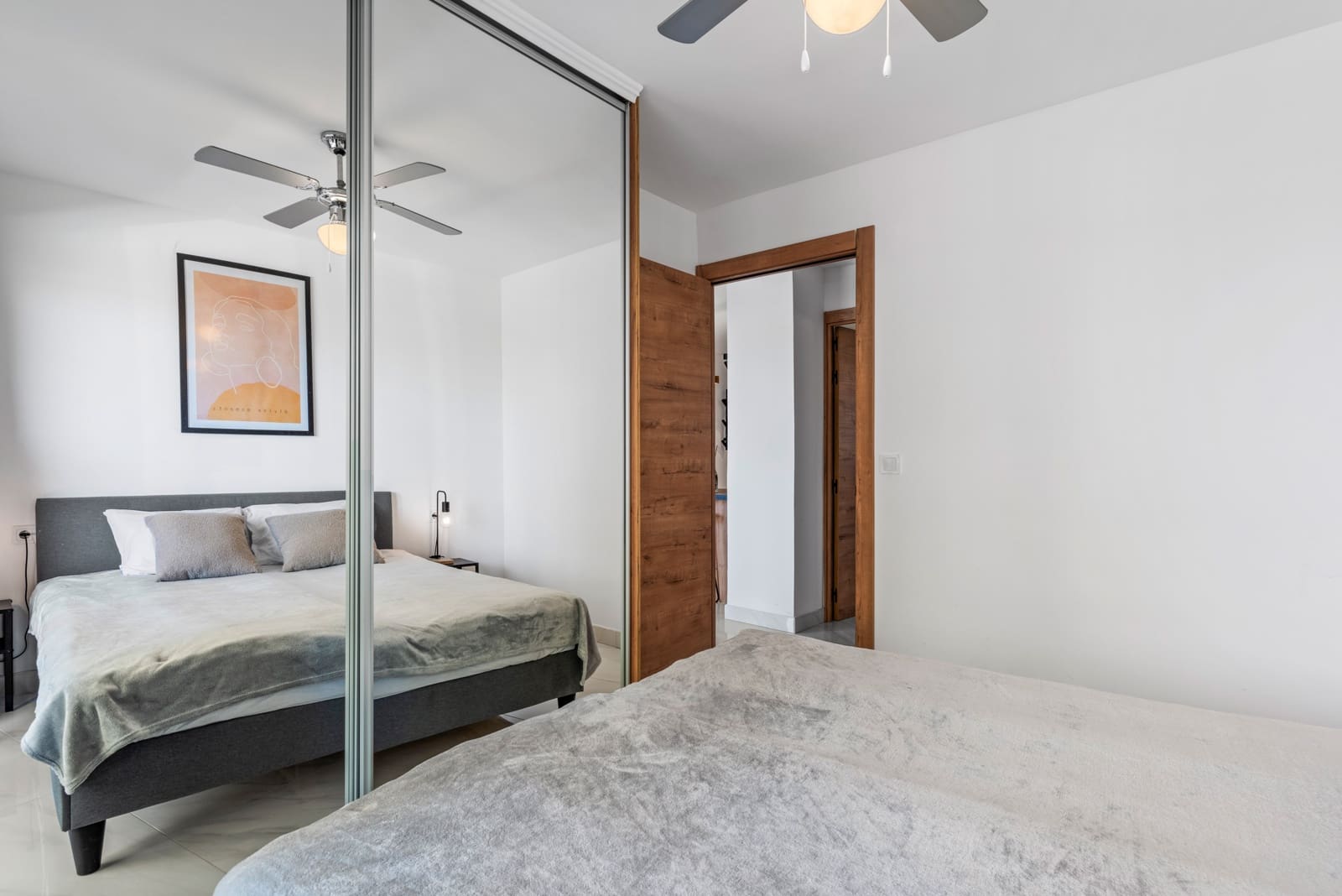 2 soveværelse Lejlighed til salg i La Zenia med swimmingpool garage - € 224.995 (Ref: 9186040)