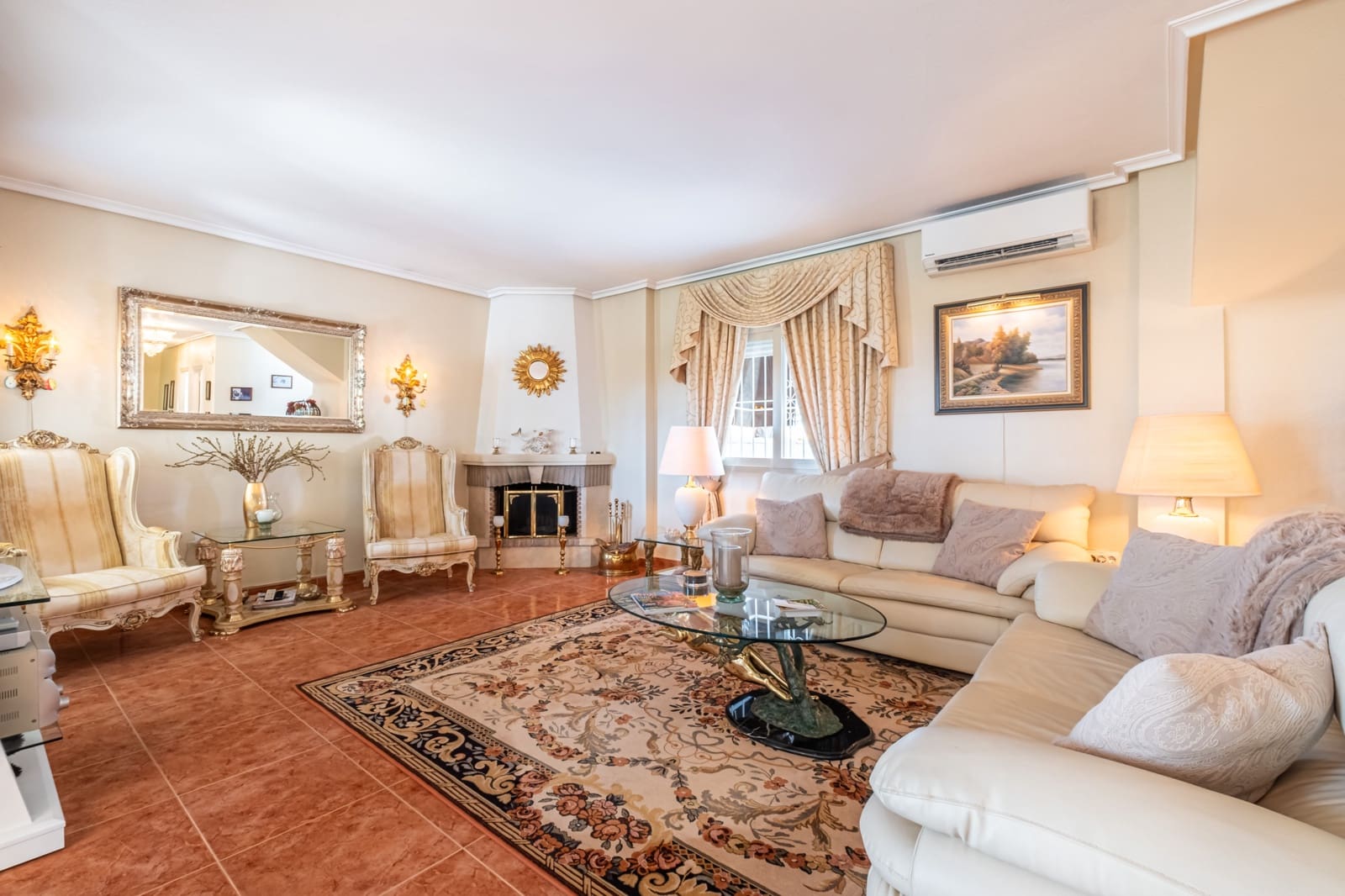 5 Zimmer Villa zu verkaufen in Playa Flamenca mit Pool Garage - 790.000 € (Ref: 9186110)