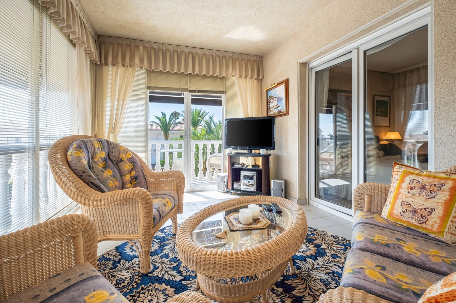 5 Zimmer Villa zu verkaufen in Playa Flamenca mit Pool Garage - 790.000 € (Ref: 9186110)