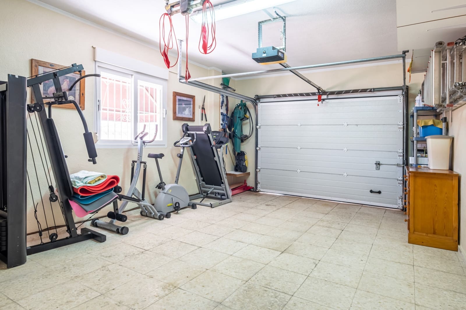 5 Zimmer Villa zu verkaufen in Playa Flamenca mit Pool Garage - 790.000 € (Ref: 9186110)