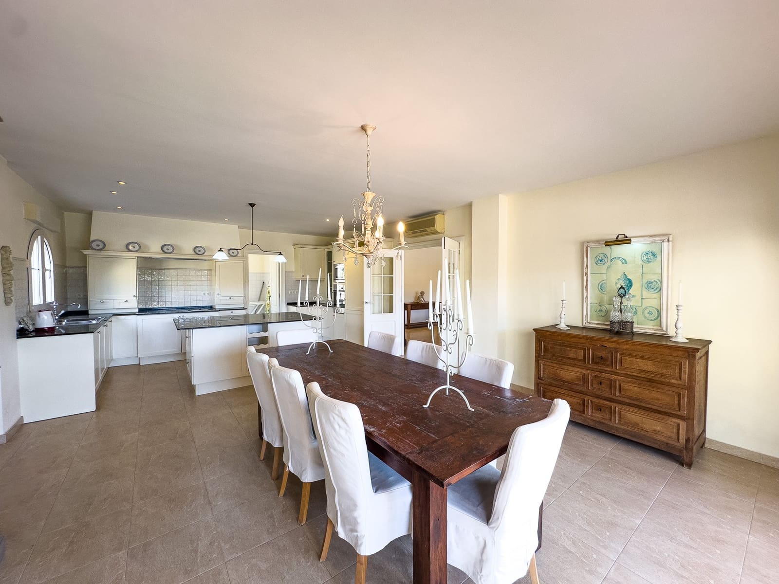 4 bedroom Villa for sale in Playa Flamenca with pool garage - € 860,000 (Ref: 9186178)