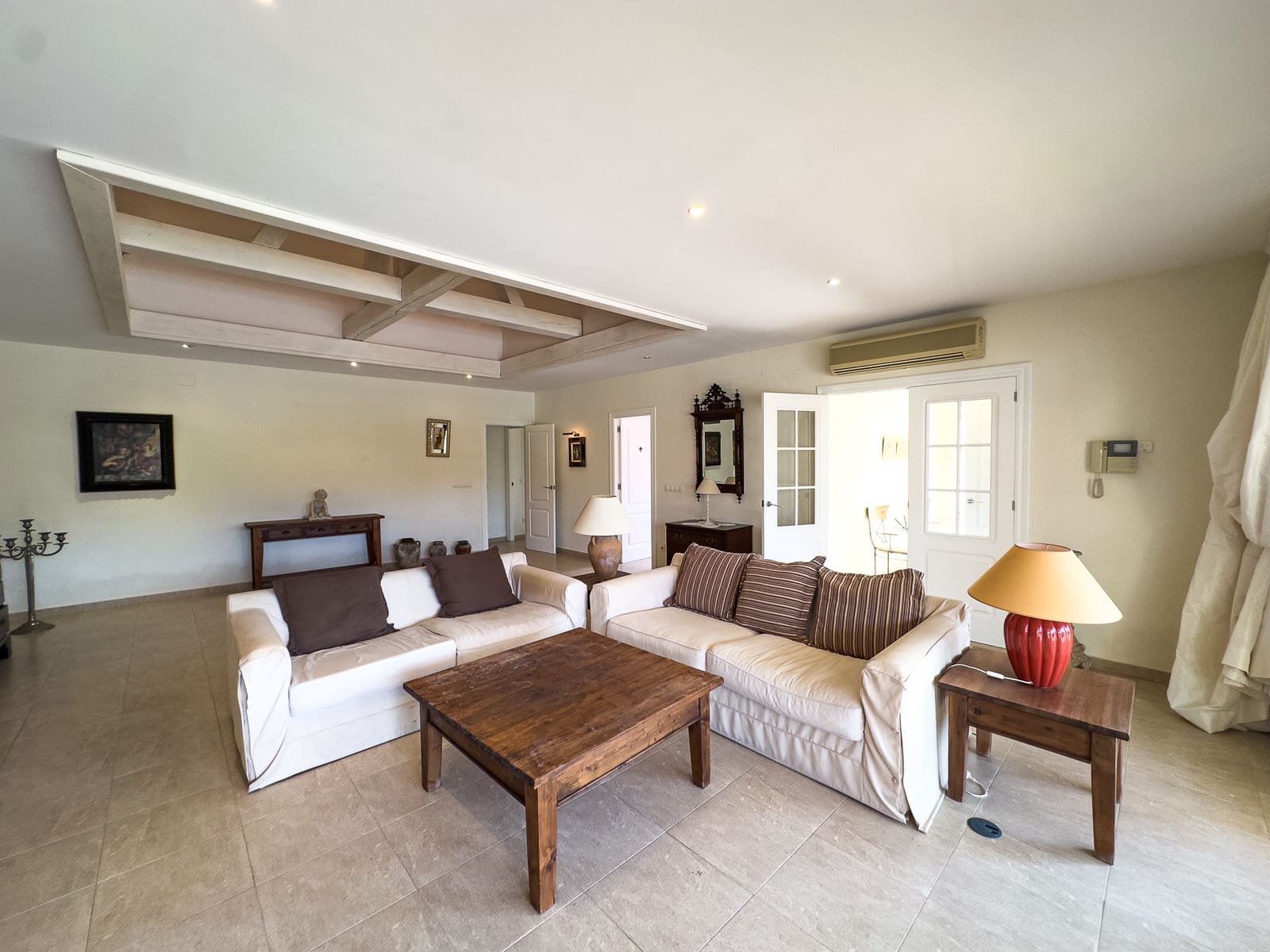 4 bedroom Villa for sale in Playa Flamenca with pool garage - € 860,000 (Ref: 9186178)