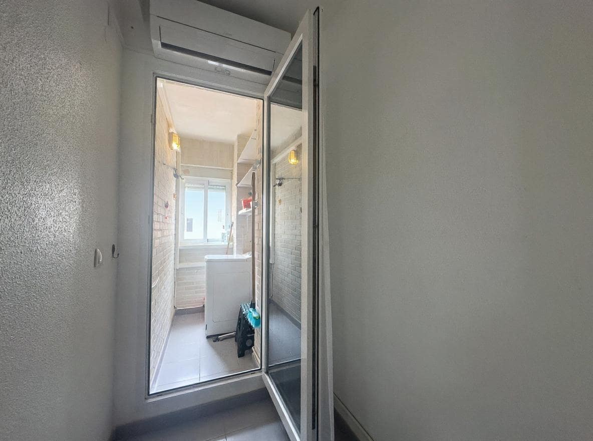 3 soverom Villa til salgs i Playa Flamenca med svømmebasseng garasje - € 349 000 (Ref: 9186181)