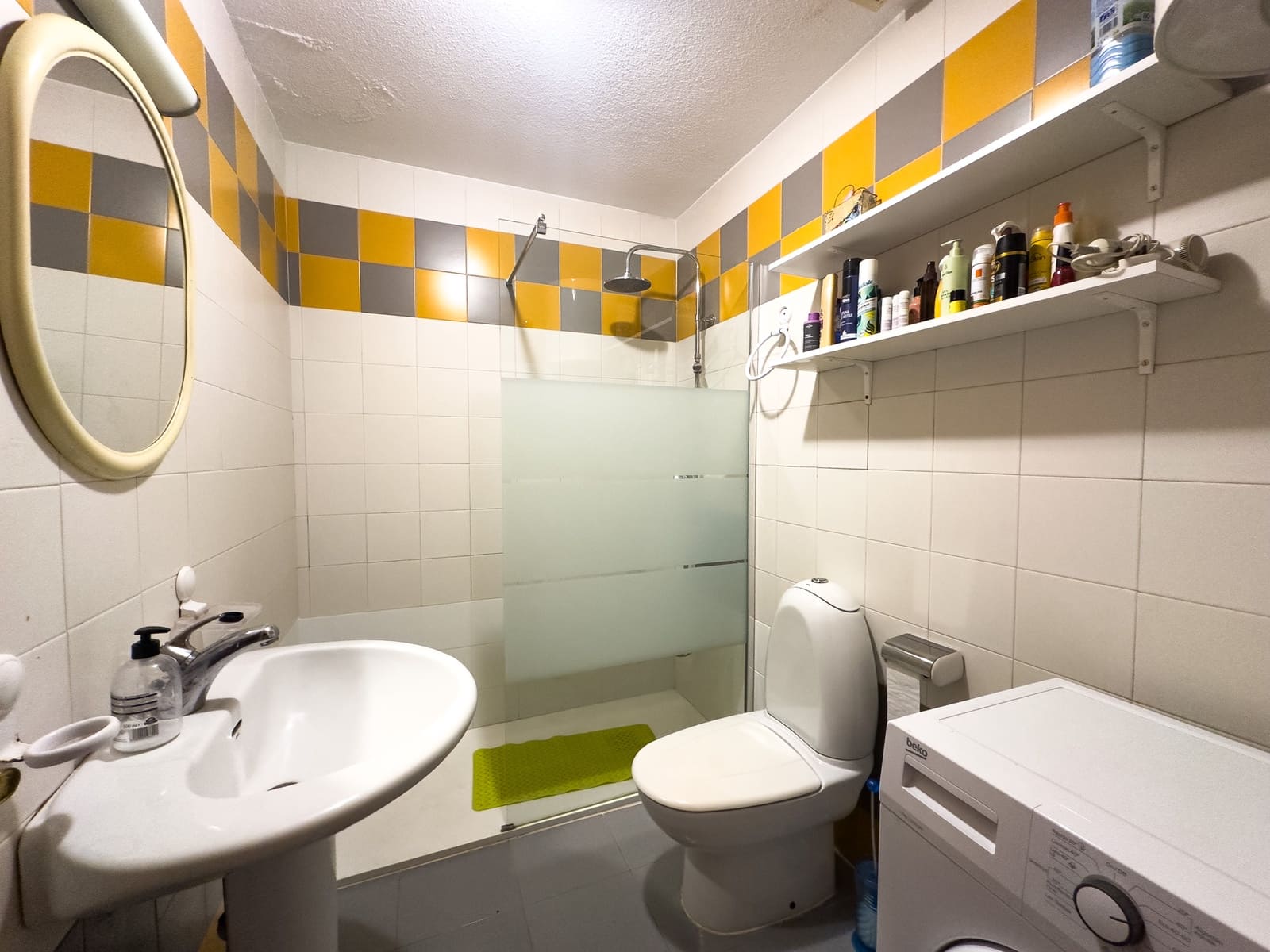 2 makuuhuone Huoneisto myytävänä paikassa Playa Flamenca mukana uima-altaan - 265 000 € (Ref: 9186184)