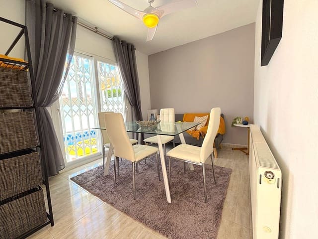 3 bedroom Villa for sale in Villamartin, Orihuela with pool garage - € 424,995 (Ref: 9190247)