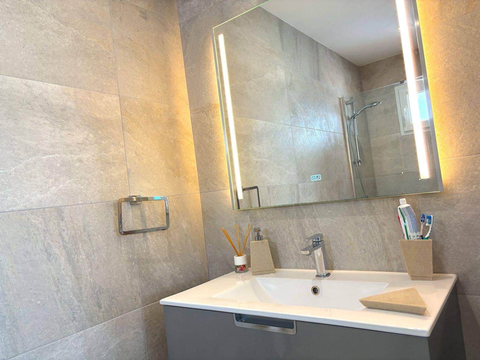 3 bedroom Villa for sale in Villamartin with pool garage - € 424,995 (Ref: 9190247)