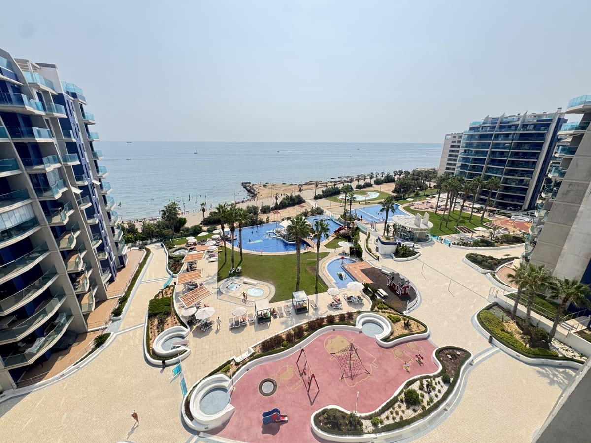 2 sovrum Lägenhet till salu i Orihuela Costa med pool - 440 000 € (Ref: 9190248)